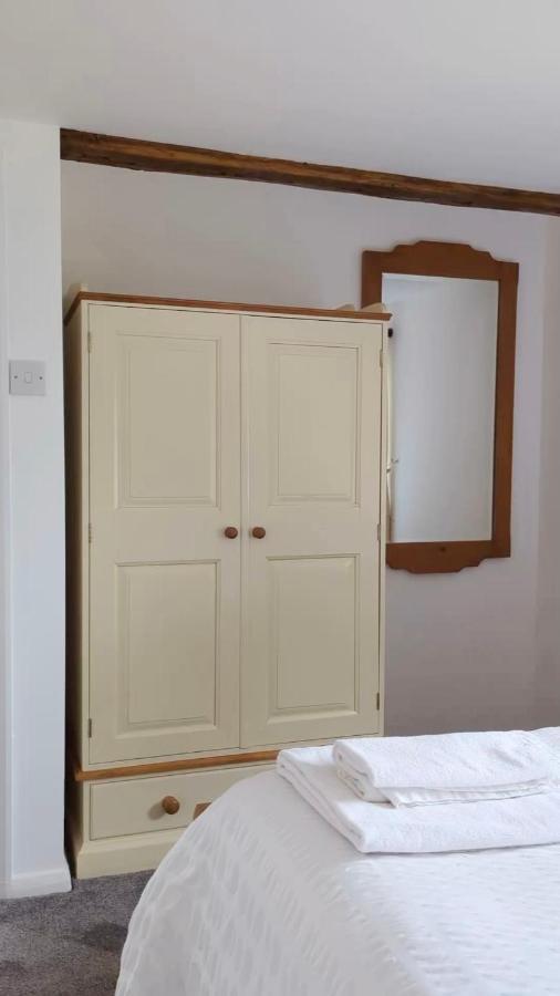 ריי Humphries Cross Apartments מראה חיצוני תמונה